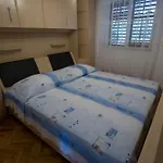 Apartments Topo